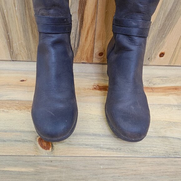 UGG IRMAH WEDGE LEATHER TALL BOOTS SIZE 11 - Picture 2 of 8